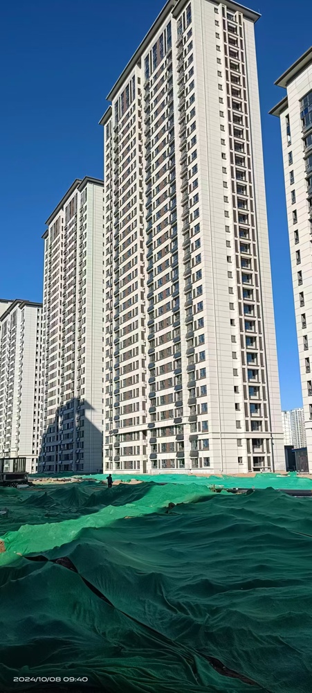 福港御景项目：啄木鸟漆业有序推动外墙真石漆生产完成供货与交付